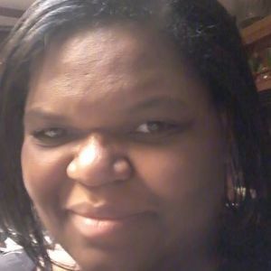 Meet your Posher, Demetra